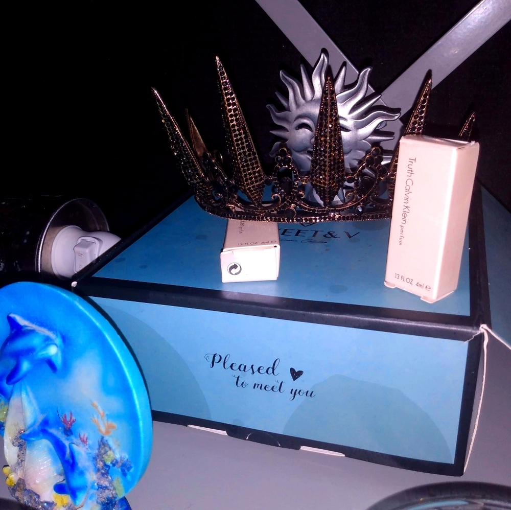 Ladies elegant crown 👑